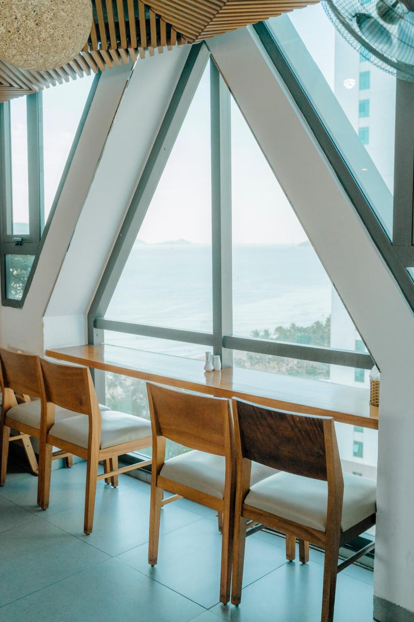 Venue Hotel Nha Trang Beach Bagian luar foto
